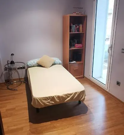 Casual Centro * גאנדיה